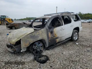 2013 GMC Yukon SLT with VIN 1GKS2CE09DR156640, listed as a Copart auction lot 70269544 with Not Provided miles and Non Repairable. Bid and sale history available at carsss.com. Image 1.