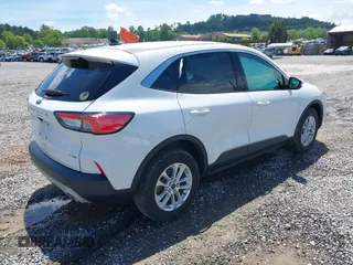 2020 Ford Escape SE with VIN 1FMCU9G61LUA92700, listed as a IAAI auction lot 42199228 with 97,463 mi miles and . Bid and sale history available at DreamBid. Image 4.