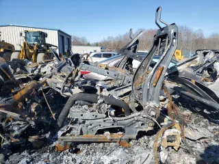 2023 Ford F-250 XL with VIN 1FT7W2BA3PEC33267, listed as a Copart auction lot 52140025 with Not provided miles and Salvage title. Bid and sale history available at DreamBid. Image 7.