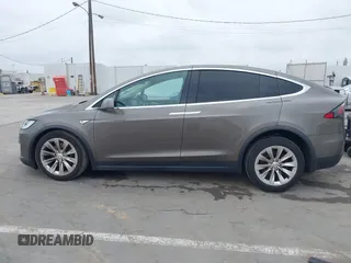 2016 Tesla Model X 70D with VIN 5YJXCBE22GF017499, listed as a IAAI auction lot 42192962 with 103,430 mi miles and . Bid and sale history available at DreamBid. Image 14.