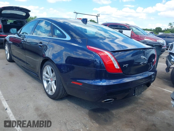 2019 Jaguar XJ R-Sport with VIN SAJWJ1CD0K8W20865, listed as a IAAI auction lot 42206084 with 42,697 mi miles and . Bid and sale history available at DreamBid. Image 3.