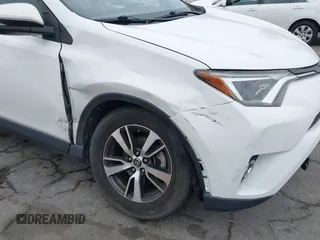2018 Toyota RAV4 XLE with VIN JTMWFREV7JJ730811, listed as a IAAI auction lot 41075088 with 78,979 mi miles. Bid and sale history available at carsss.com. Image 6.