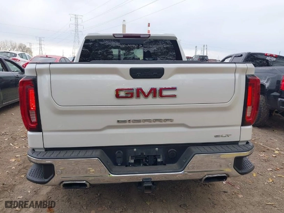 2019 GMC Sierra 1500 SLT with VIN 3GTU9DED3KG201853, listed as a IAAI auction lot 40678380 with 99,818 mi miles. Bid and sale history available at carsss.com. Image 17.