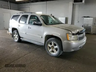 2007 Chevrolet Tahoe LT z VIN 1GNFK130X7J373208, wystawiony jako Copart lot #60710515 z przebiegiem 304 885 mil mil oraz Szkoda całkowita • Salvage title. Historia ofert i sprzedaży dostępna na DreamBid. Obrazek 4.