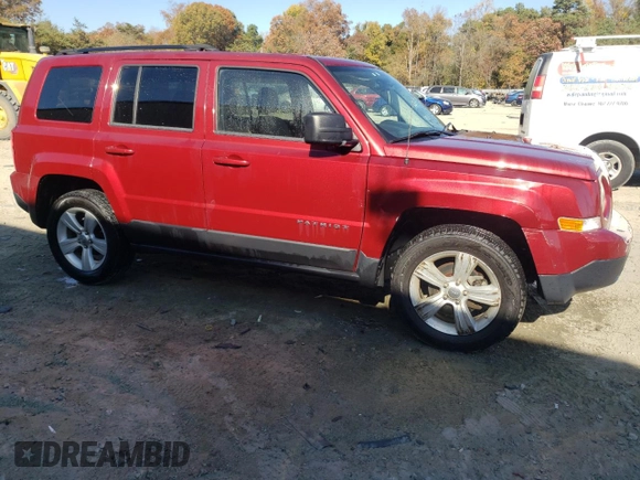 2012 Jeep Patriot Sport with VIN 1C4NJRBBXCD525330, listed as a Copart auction lot 77744554 with 170,549 mi miles and Salvage Title. Bid and sale history available at carsss.com. Image 4.