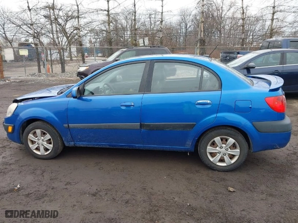 2009 Kia Rio with VIN KNADE223596448778, listed as a IAAI auction lot 41300326 with NaN miles. Bid and sale history available at carsss.com. Image 15.