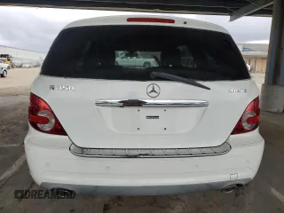 2010 Mercedes-Benz R 350 with VIN 4JGCB6FE4AA111042, listed as a Copart auction lot 51000685 with 140,450 mi miles and Salvage Title. Bid and sale history available at DreamBid. Image 6.