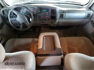 2005 GMC Yukon XL SLT with VIN 1GKFK16Z05J142421, listed as a Copart auction lot 46120865 with 174,320 mi miles and Salvage Title. Bid and sale history available at carsss.com. Image 8.