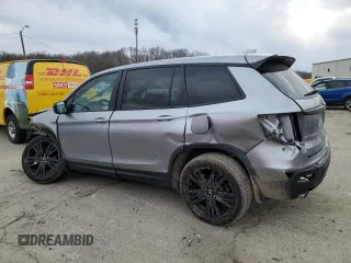 2019 Honda Passport Sport z VIN 5FNYF7H29KB009770, wystawiony jako Copart lot #45172105 z przebiegiem 70 272 mil mil oraz Szkody całkowita. Historia ofert i sprzedaży dostępna na DreamBid. Obrazek 2.