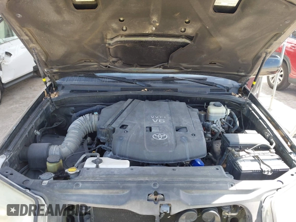 2006 Toyota 4Runner SR5 with VIN JTEZU14R568050280, listed as a IAAI auction lot 41843489 with 143,984 mi miles and . Bid and sale history available at DreamBid. Image 10.