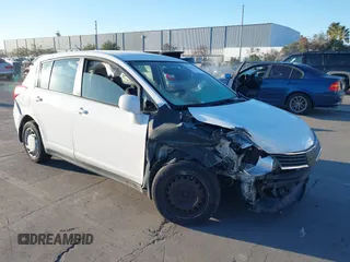 2007 Nissan Versa SL with VIN 3N1BC13E17L372959, listed as a IAAI auction lot 41434146 with 290,818 mi miles and . Bid and sale history available at DreamBid. Image 1.