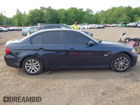 2007 BMW 3 Series 328i with VIN WBAVA33597PV66894, listed as a IAAI auction lot 42407280 with 160,527 mi miles and . Bid and sale history available at DreamBid. Image 13.