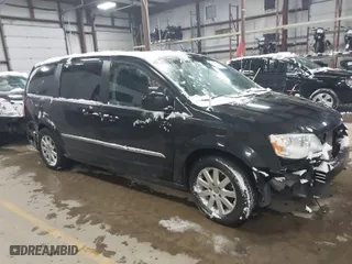 2014 Chrysler Town & Country Touring with VIN 2C4RC1BG4ER330039, listed as a IAAI auction lot 41335713 with 113,969 mi miles. Bid and sale history available at carsss.com. Image 1.