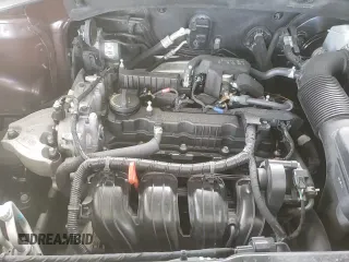 2018 Kia Sorento L z VIN 5XYPG4A37JG406346, wystawiony jako Copart lot #85595685 z przebiegiem 96 487 mil mil oraz Czysty tytuł • Clean title. Historia ofert i sprzedaży dostępna na DreamBid. Obrazek 14.