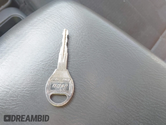 2001 Nissan Frontier XE с VIN 1N6ED27Y31C371233, выставлен на аукционе IAAI как лот 42510422 с пробегом 242 417 миль миль и . История ставок и продаж доступна на DreamBid. Изображение 11.