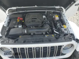 2024 Jeep Wrangler Sahara z VIN 1C4PJXEN9RW367840, wystawiony jako Copart lot #56661775 z przebiegiem 9 068 mil mil oraz Szkoda całkowita • Salvage title. Historia ofert i sprzedaży dostępna na DreamBid. Obrazek 12.