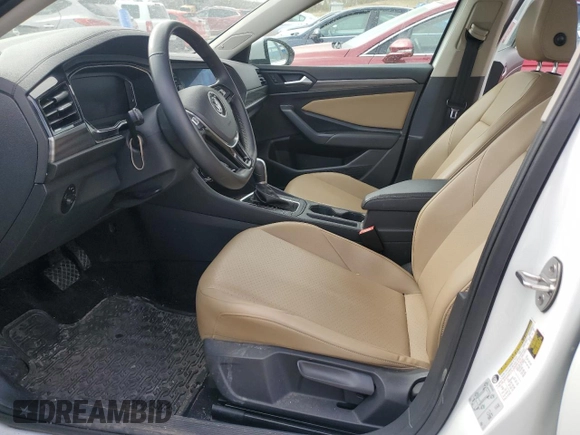 2019 Volkswagen Jetta SEL z VIN 3VWE57BU6KM081373, wystawiony jako Copart lot #54739325 z przebiegiem 65 381 mil mil oraz Czysty tytuł • Clean title. Historia ofert i sprzedaży dostępna na DreamBid. Obrazek 7.