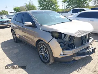 2020 Ford Edge Titanium z VIN 2FMPK3K90LBB19476, wystawiony jako IAAI lot #41867857 z przebiegiem 30 531 mil mil oraz . Historia ofert i sprzedaży dostępna na DreamBid. Obrazek 1.