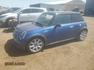 2005 MINI Hardtop S с VIN WMWRE33415TD90833, выставлен на аукционе Copart как лот 61238165 с пробегом 174 647 миль миль и Списание • Salvage title. История ставок и продаж доступна на DreamBid. Изображение 1.