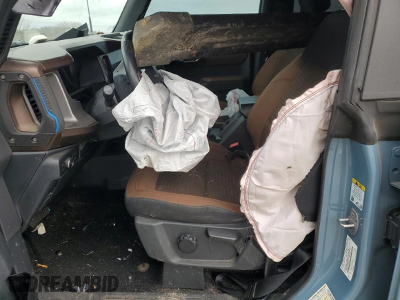 2021 Ford Bronco with VIN 1FMEE5DP3MLB01982, listed as a Copart auction lot 48349085 with 91,060 mi miles and Salvage Title. Bid and sale history available at DreamBid. Image 7.