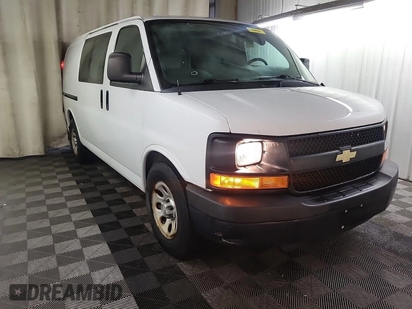 2014 Chevrolet Express Cargo z VIN 1GCSGAFXXE1162573, wystawiony jako IAAI lot #42547277 z przebiegiem 230 224 mil mil oraz . Historia ofert i sprzedaży dostępna na DreamBid. Obrazek 51.