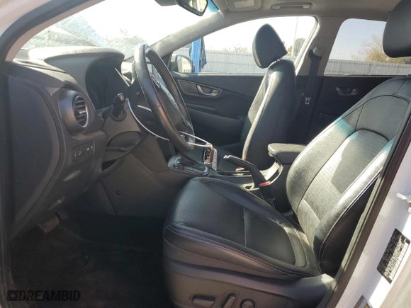 2021 Hyundai Kona Limited with VIN KM8K3CA51MU630521, listed as a Copart auction lot 52377735 with 28,024 mi miles and Salvage Title. Bid and sale history available at carsss.com. Image 7.
