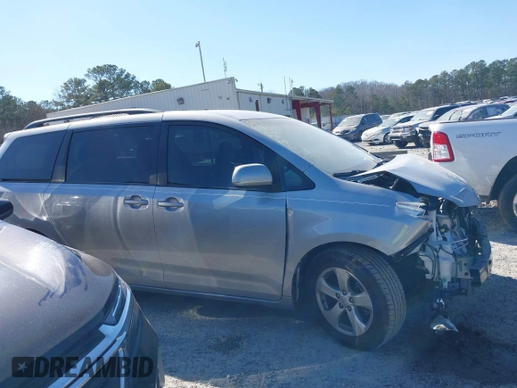 2016 Toyota Sienna LE AAS with VIN 5TDKK3DC6GS696573, listed as a IAAI auction lot 41662041 with 75,363 mi miles. Bid and sale history available at carsss.com. Image 14.