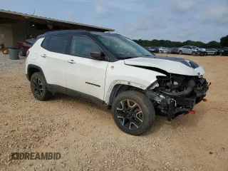 2019 Jeep Compass Trailhawk with VIN 3C4NJDDB5KT795347, listed as a Copart auction lot 57111655 with 78,010 mi miles and Salvage title. Bid and sale history available at DreamBid. Image 4.