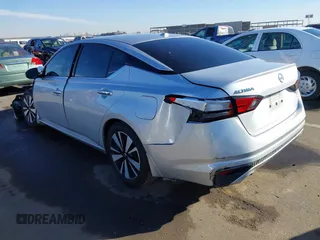 2019 Nissan Altima 2.5 SV with VIN 1N4BL4DV9KC178879, listed as a IAAI auction lot 41611524 with 71,051 mi miles. Bid and sale history available at carsss.com. Image 3.