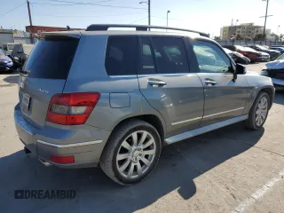 2010 Mercedes-Benz GLK 350 with VIN WDCGG8HBXAF450357, listed as a Copart auction lot 68729294 with 91,018 mi miles and Salvage Title. Bid and sale history available at DreamBid. Image 3.