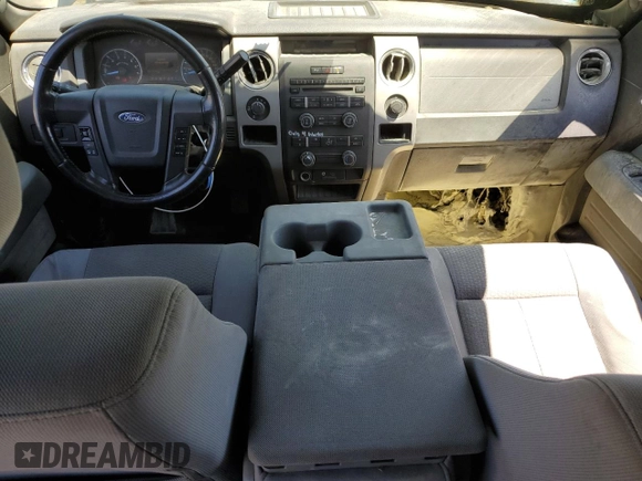 2012 Ford F-150 XL z VIN 1FTFW1EF8CFA60380, wystawiony jako Copart lot #56026005 z przebiegiem Nie podano mil oraz Szkoda całkowita • Salvage title. Historia ofert i sprzedaży dostępna na DreamBid. Obrazek 8.