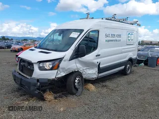 2022 Ford Transit Cargo with VIN 1FTBR1C83NKA78404, listed as a IAAI auction lot 40335158 with 31,273 mi miles and . Bid and sale history available at DreamBid. Image 17.