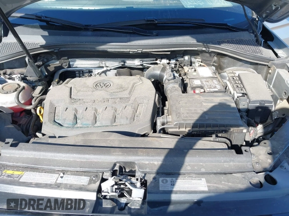 2019 Volkswagen Tiguan SE with VIN 3VV2B7AX1KM170926, listed as a IAAI auction lot 41953801 with 54,361 mi miles and . Bid and sale history available at DreamBid. Image 10.