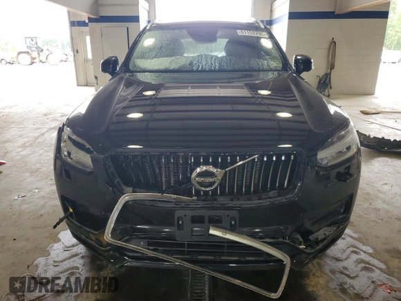 2022 Volvo XC90 Momentum with VIN YV4102PK5N1801951, listed as a Copart auction lot 61152295 with 49,956 mi miles and Salvage title. Bid and sale history available at DreamBid. Image 5.