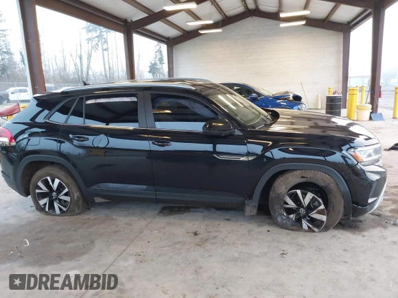 2021 Volkswagen Atlas SE with VIN 1V2LC2CA3MC214441, listed as a IAAI auction lot 40997824 with 87,846 mi miles and . Bid and sale history available at DreamBid. Image 13.