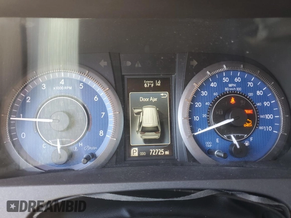 2018 Toyota Sienna LE Auto Access Seat with VIN 5TDKZ3DC0JS944349, listed as a Copart auction lot 58276595 with 72,725 mi miles and Salvage title. Bid and sale history available at DreamBid. Image 9.