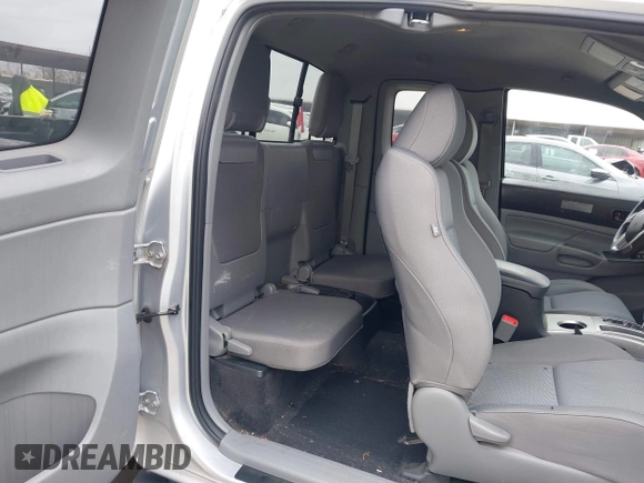 2013 Toyota Tacoma with VIN 5TFUU4EN1DX065356, listed as a IAAI auction lot 41509219 with 122,520 mi miles and . Bid and sale history available at DreamBid. Image 8.
