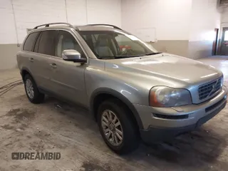 2008 Volvo XC90 I6 with VIN YV4CM982681440304, listed as a IAAI auction lot 41815063 with 206,926 mi miles. Bid and sale history available at carsss.com. Image 1.