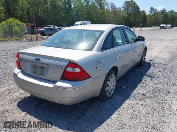 2006 Ford Five Hundred Limited with VIN 1FAHP25116G120360, listed as a IAAI auction lot 42555988 with 180,822 mi miles and . Bid and sale history available at DreamBid. Image 4.