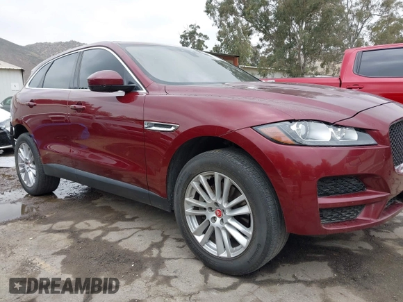 2017 Jaguar F-Pace 35t Prestige с VIN SADCK2BV3HA078231, выставлен на аукционе IAAI как лот 42101243 с пробегом 128 533 миль миль и . История ставок и продаж доступна на DreamBid. Изображение 1.