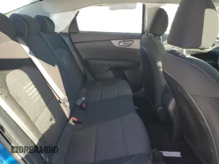 2021 Kia Forte FE z VIN 3KPF24AD8ME374480, wystawiony jako Copart lot #41722305 z przebiegiem 98 707 mil mil oraz Szkoda całkowita • Salvage title. Historia ofert i sprzedaży dostępna na DreamBid. Obrazek 10.