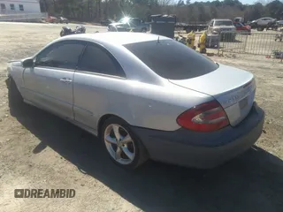 2005 Mercedes-Benz CLK 3.2L with VIN WDBTJ65J25F127494, listed as a IAAI auction lot 41679956 with 106,746 mi miles. Bid and sale history available at carsss.com. Image 3.