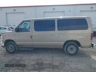 2011 Ford Econoline Passenger XL with VIN 1FBNE3BLXBDA21972, listed as a IAAI auction lot 41151236 with 395,453 mi miles. Bid and sale history available at carsss.com. Image 15.