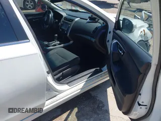 2014 Nissan Altima SV with VIN 1N4AL3AP7EN237402, listed as a IAAI auction lot 41960309 with 155,359 mi miles and . Bid and sale history available at DreamBid. Image 5.