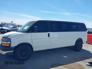 2014 Chevrolet Express Passenger LT с VIN 1GAZG1FG6E1181922, выставлен на аукционе IAAI как лот 41807855 с пробегом 42 907 миль миль и . История ставок и продаж доступна на DreamBid. Изображение 14.