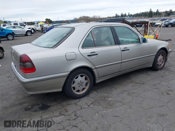 1998 Mercedes-Benz C 230/260/280/320 with VIN WDBHA23G8WA610332, listed as a IAAI auction lot 41772716 with 248,664 mi miles and . Bid and sale history available at carsss.com. Image 4.
