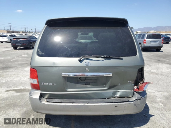 2005 Kia Sedona LX with VIN KNDUP132956661322, listed as a Copart auction lot 71431874 with 101,875 mi miles and Salvage Title. Bid and sale history available at carsss.com. Image 6.