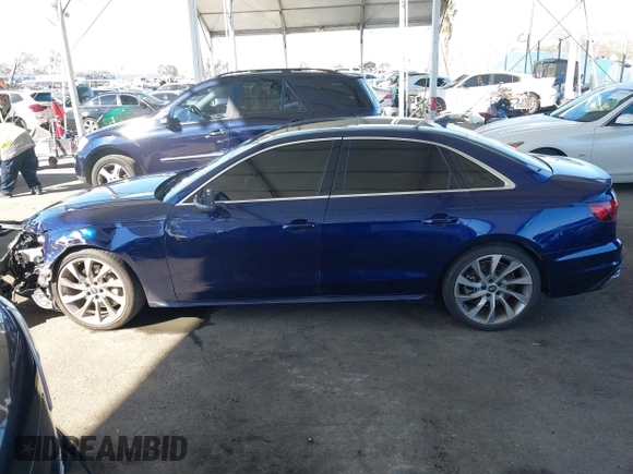 2020 Audi A4 Premium Plus with VIN WAUENAF46LA065907, listed as a IAAI auction lot 41647397 with 40,605 mi miles and . Bid and sale history available at DreamBid. Image 14.