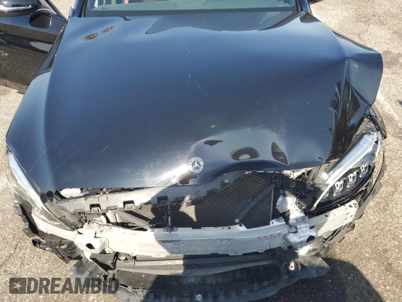 2019 Mercedes-Benz C 300 z VIN 55SWF8DB6KU300132, wystawiony jako Copart lot #62847335 z przebiegiem 82 533 mil mil oraz Szkoda całkowita • Salvage title. Historia ofert i sprzedaży dostępna na DreamBid. Obrazek 11.