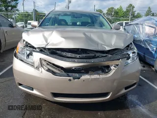 2007 Toyota Camry CE z VIN 4T1BE46K07U048199, wystawiony jako IAAI lot #42188393 z przebiegiem 166 614 mil mil oraz . Historia ofert i sprzedaży dostępna na DreamBid. Obrazek 6.
